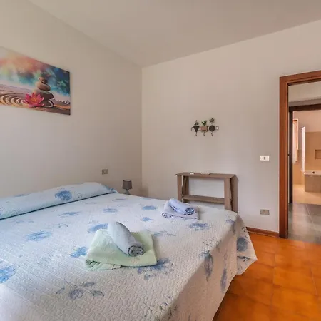Romana Porto Istana