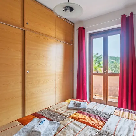 Casa vacanze Romana Porto Istana